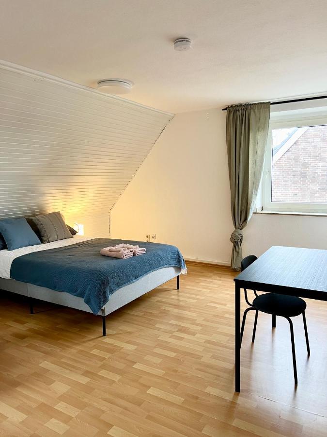 Haus Neuss-2Og Apartment Екстериор снимка